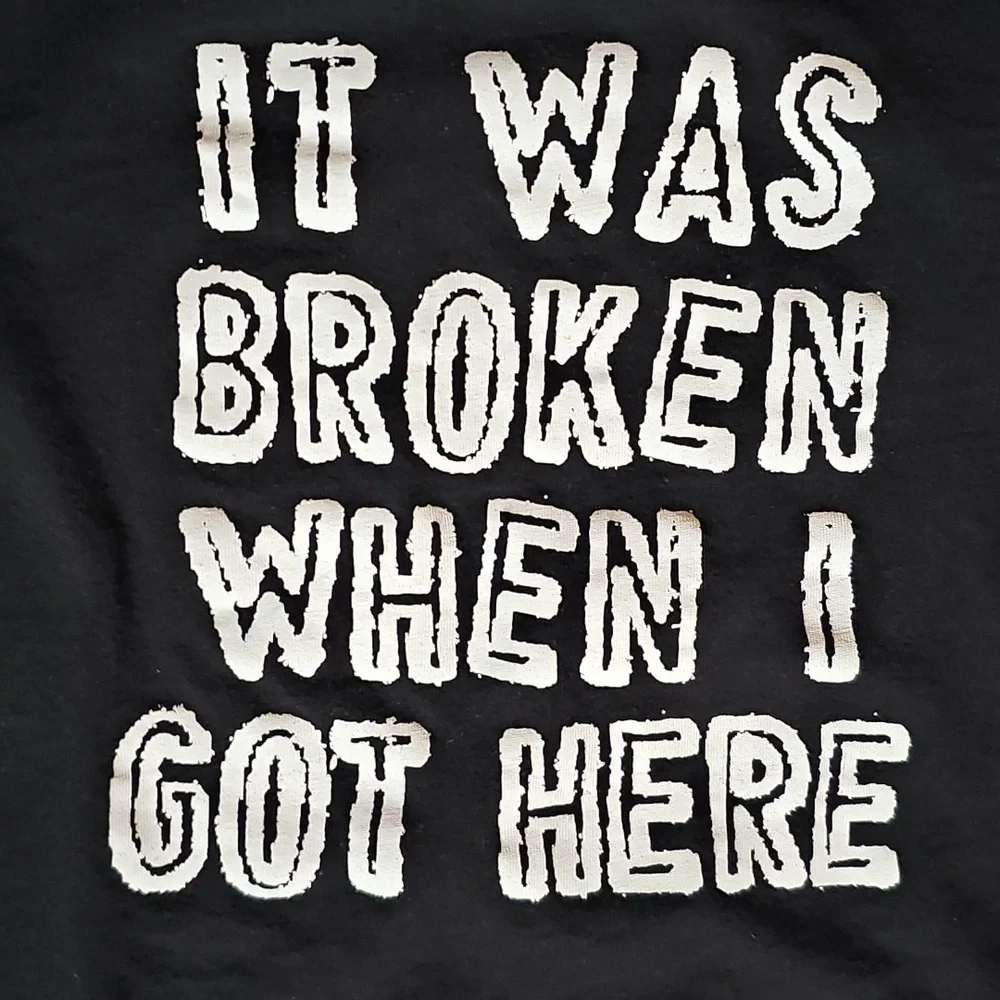 The Children's Place Kids Size 5T Black Long Sleeve T-Shirt IT WAS BROKEN WHEN I